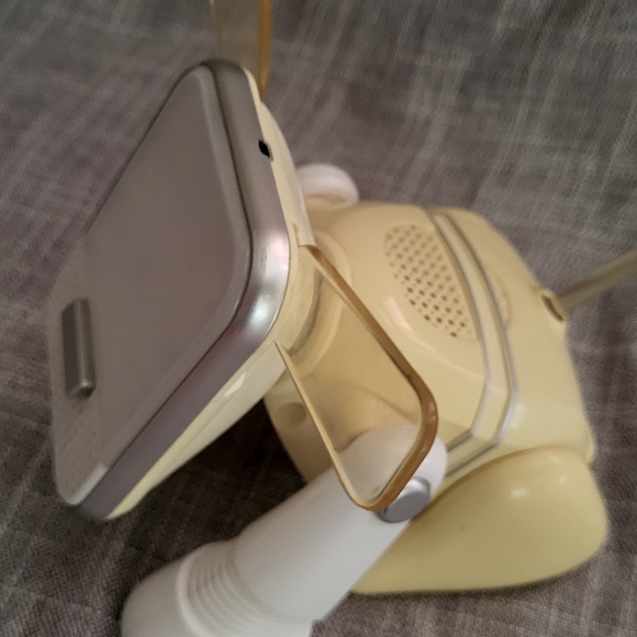 2008 Sega iDOG - Interactive with MP3 Player - Action Figure - Vintage T… - Picture 2 of 8